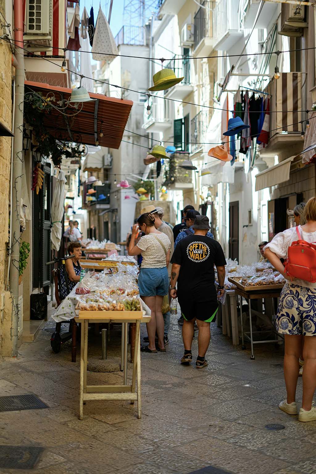 Il Meglio di Bari — Mangia Prima di Capire